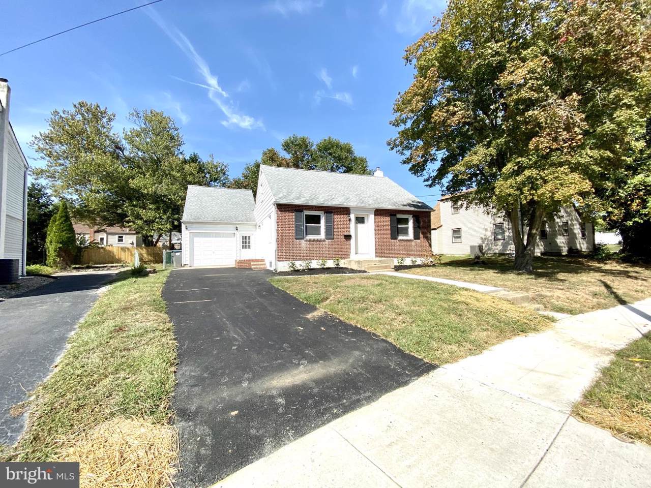 2301 Diamond Street - Photo 1