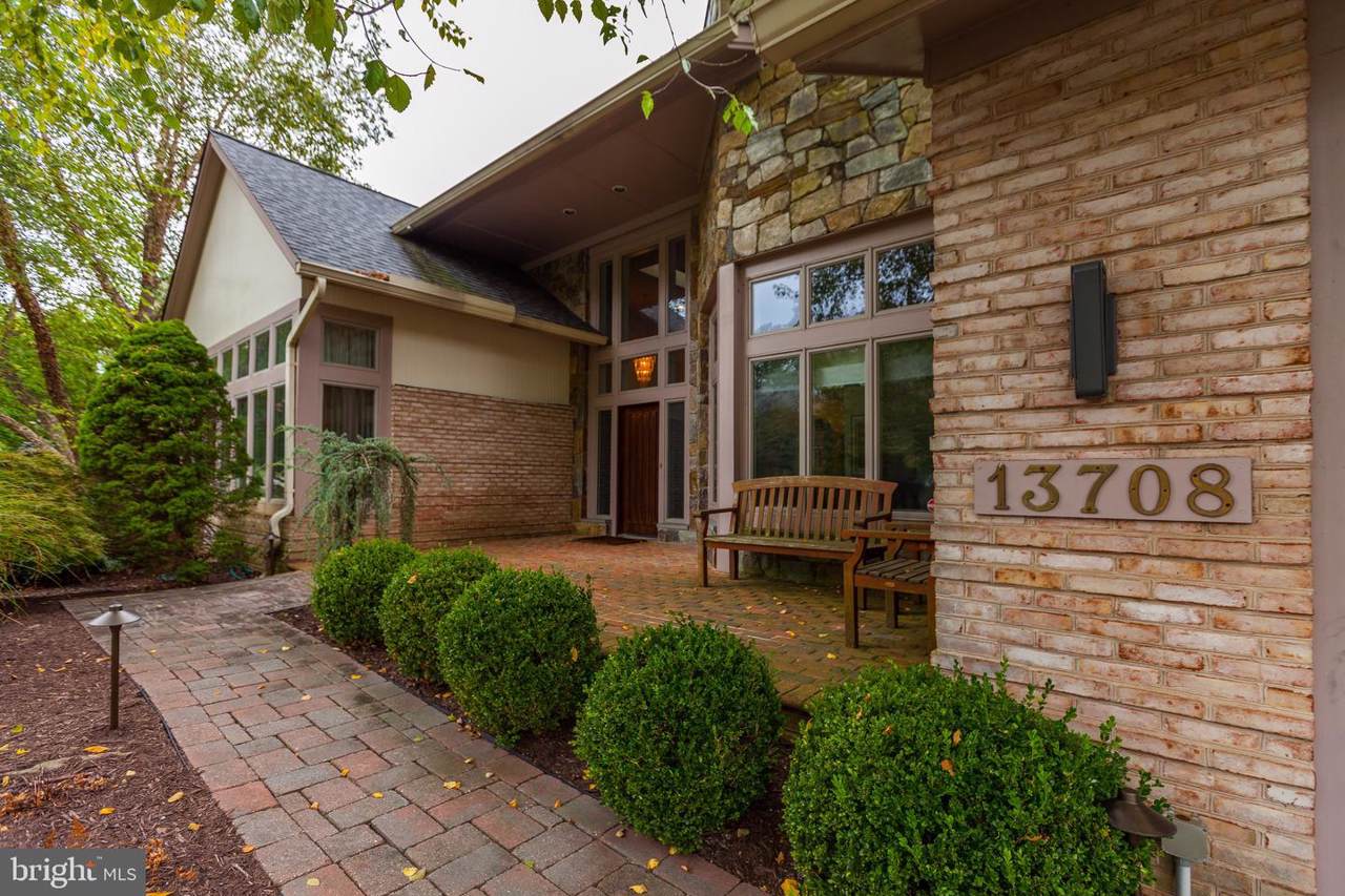 13708 Valley Drive - Photo 1