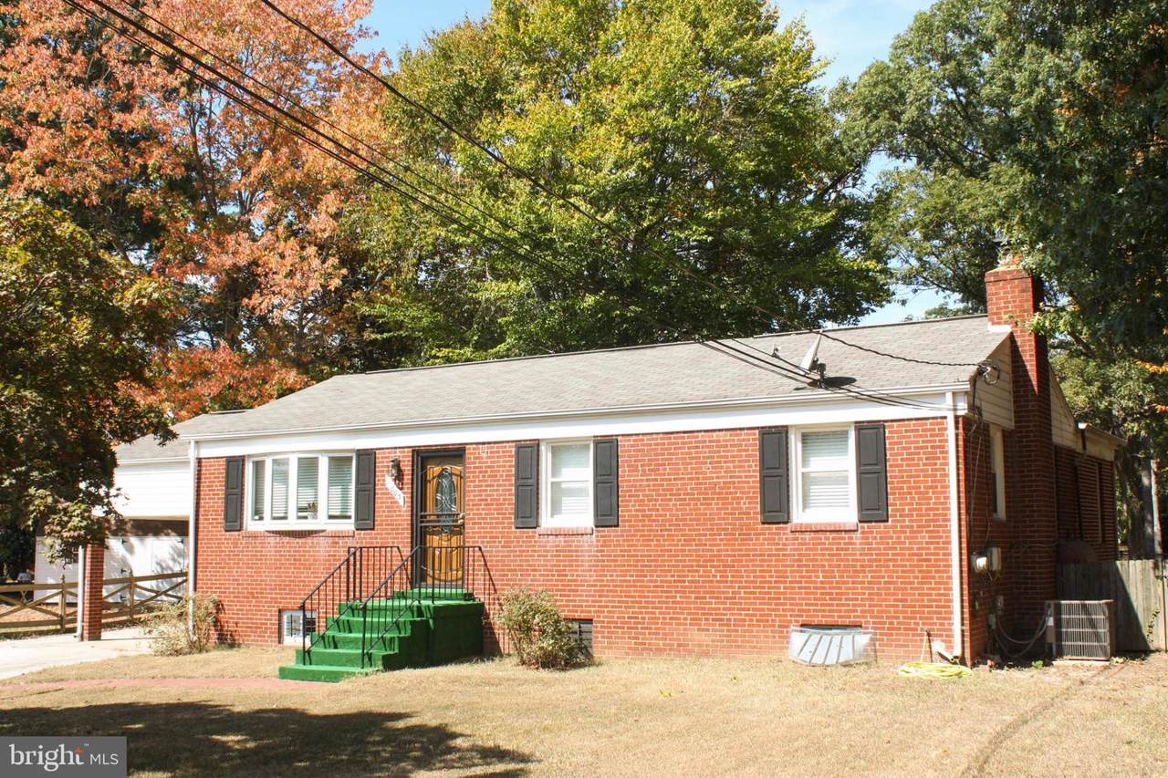 5003 Manor Court - Photo 1