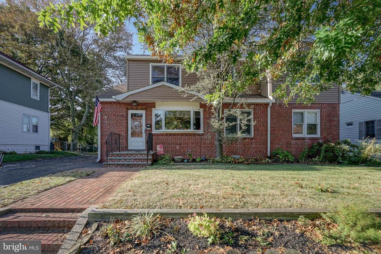 335 Queen Street - Photo 1