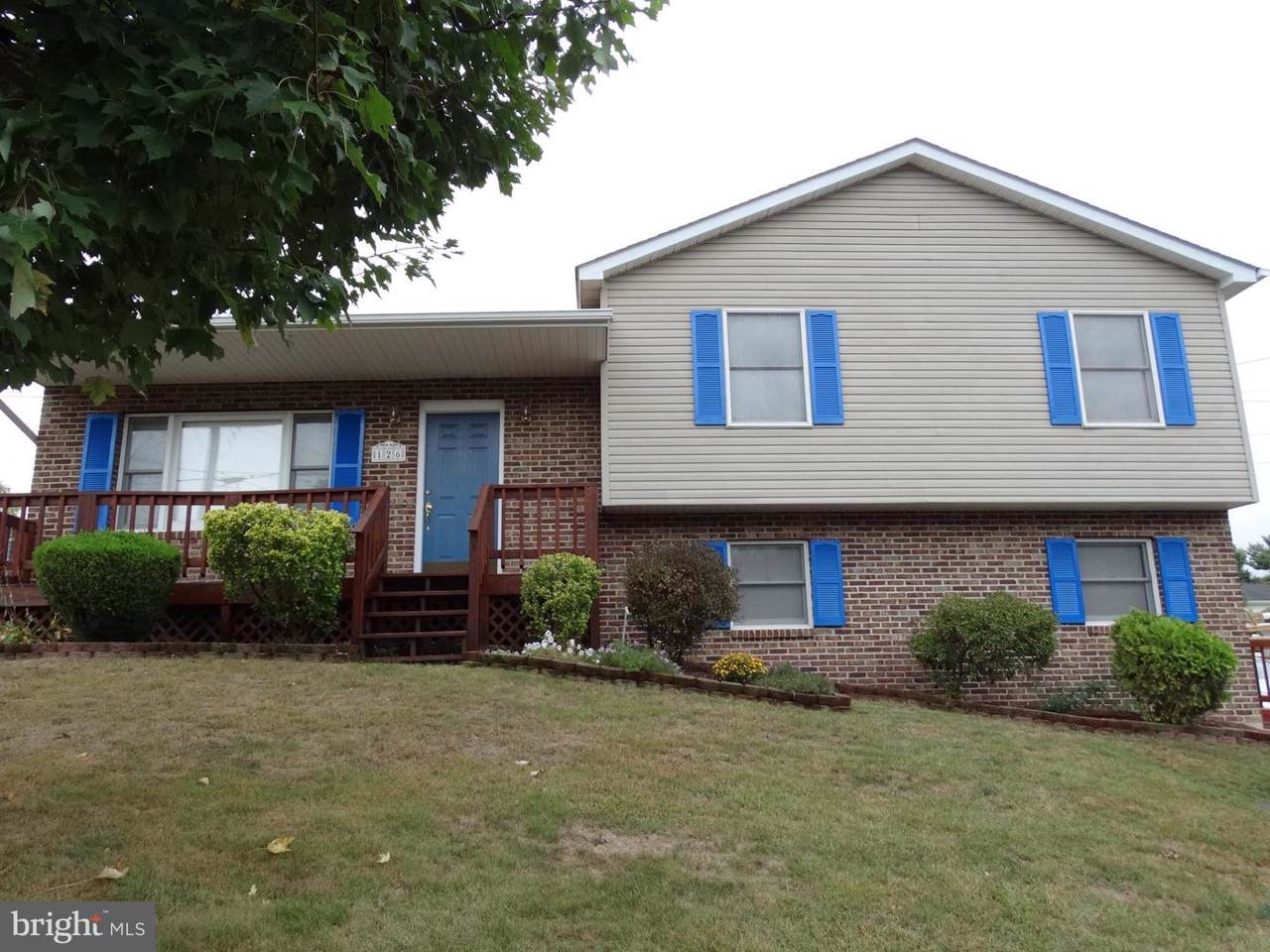 126 Obriens Circle - Photo 1