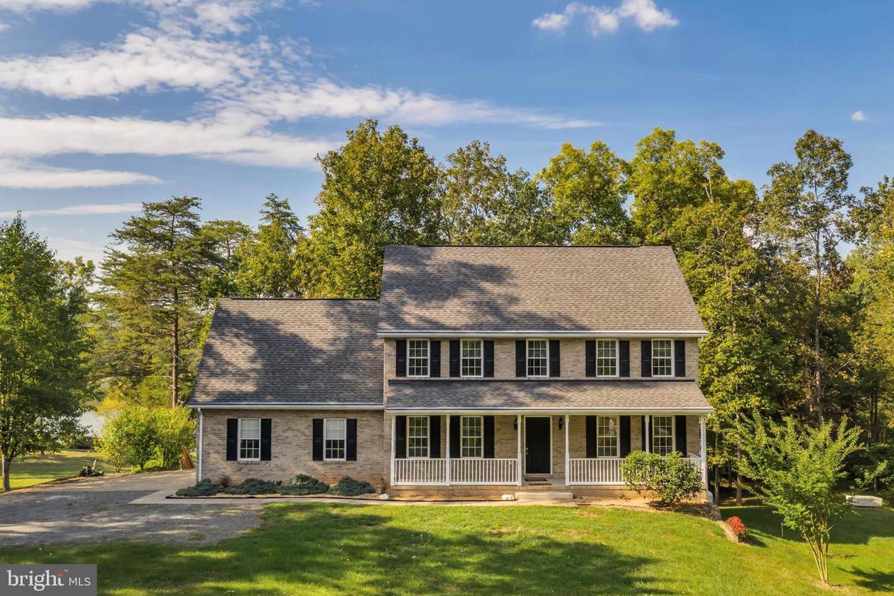 11192 Cardinal Drive - Photo 1