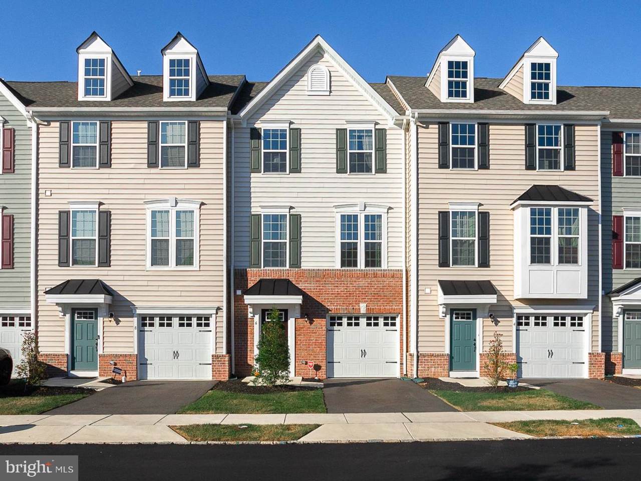 6 Ella Lane - Photo 1