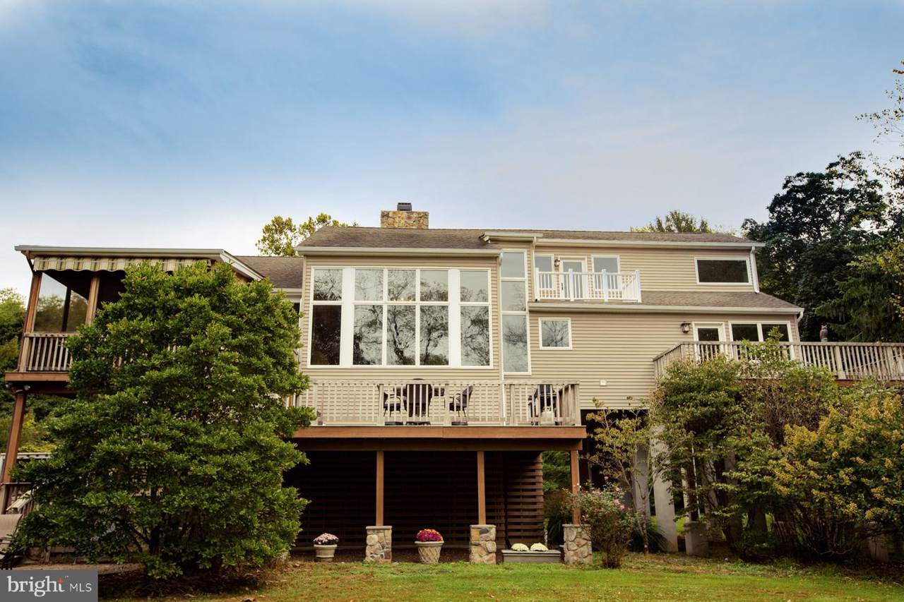 15 River Road - Photo 1