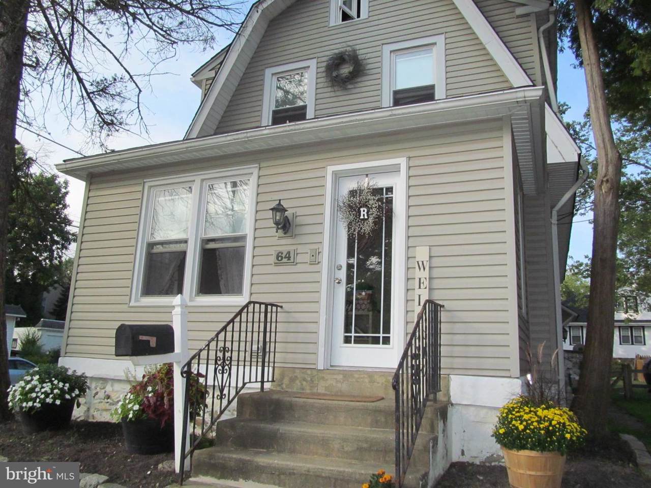 64 Glenwood Avenue - Photo 1