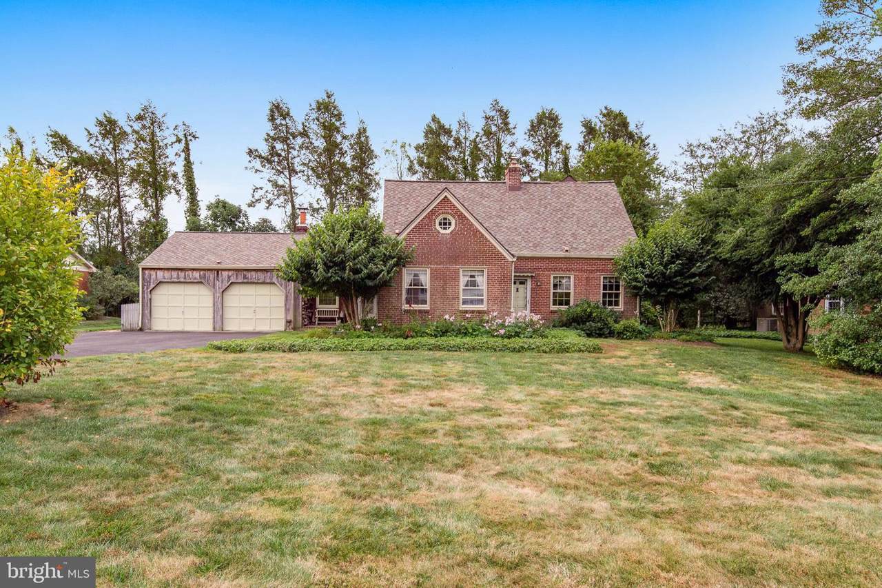 12 Breeze Hill Road - Photo 1