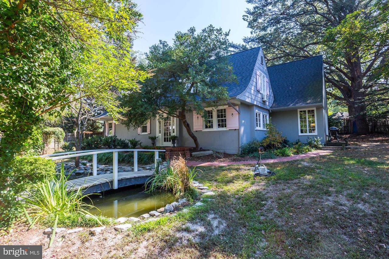 304 Harrison Street - Photo 1