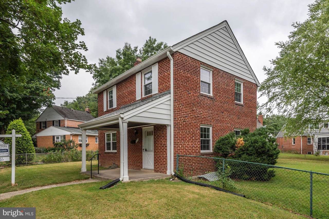 1629 Brisbane Street - Photo 1