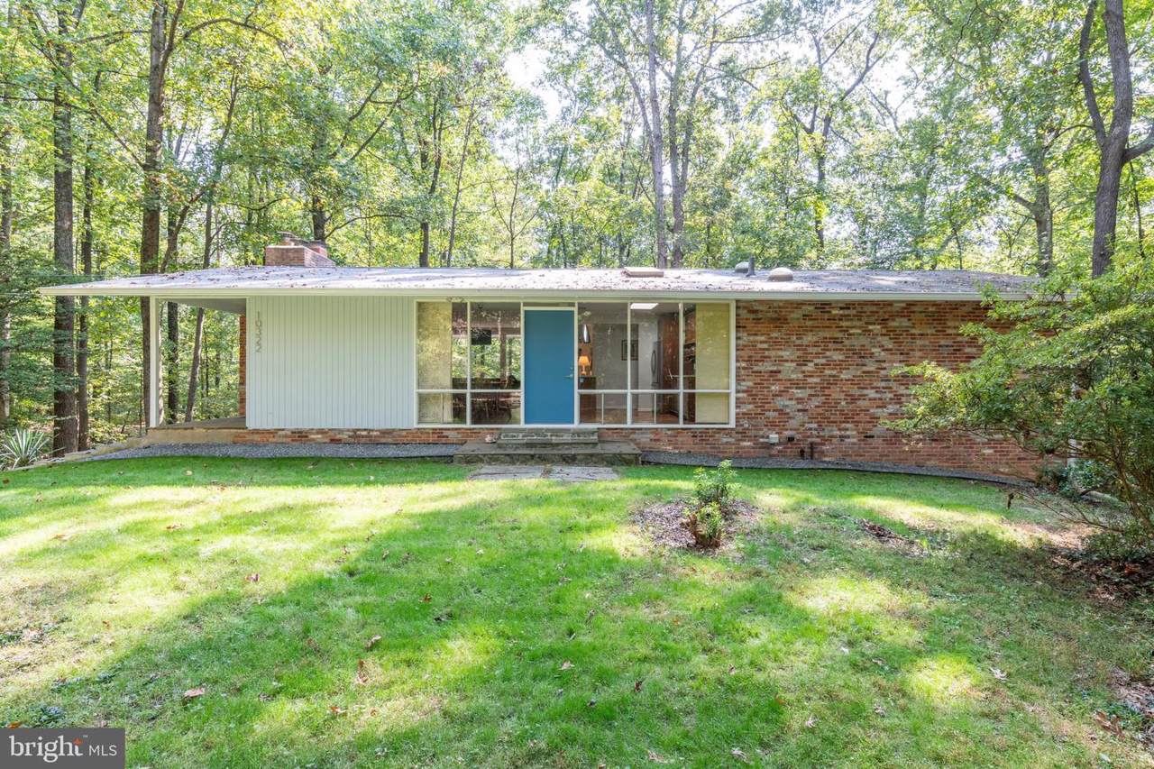 10322 Lloyd Road - Photo 1