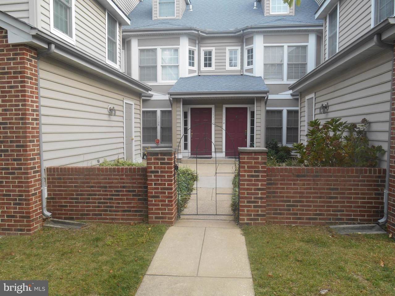 1108 Braken Avenue - Photo 1