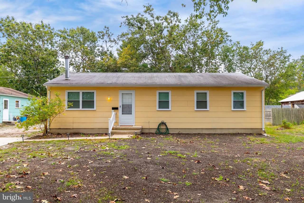 115 Carol Lane - Photo 1