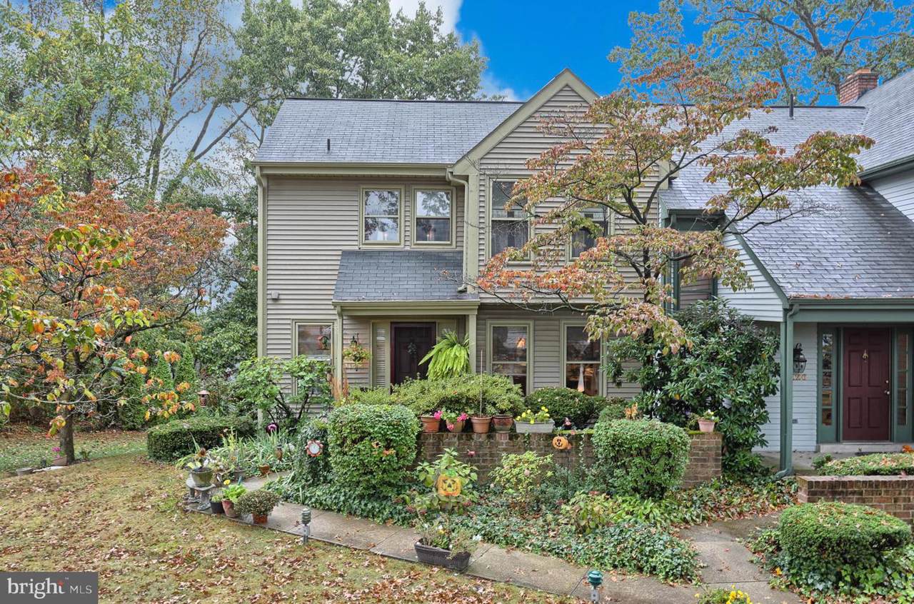 1128 Peggy Drive - Photo 1