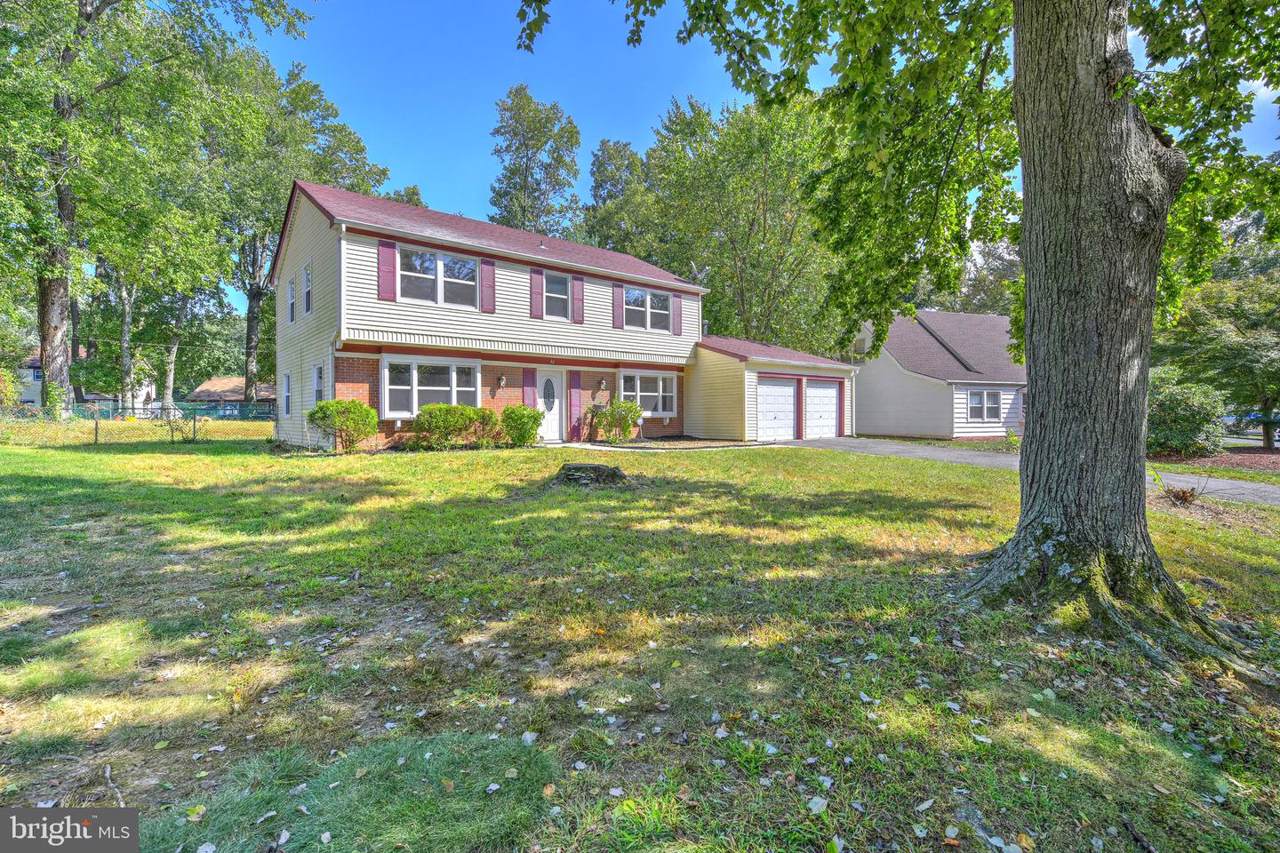 32 Elridge Lane - Photo 1