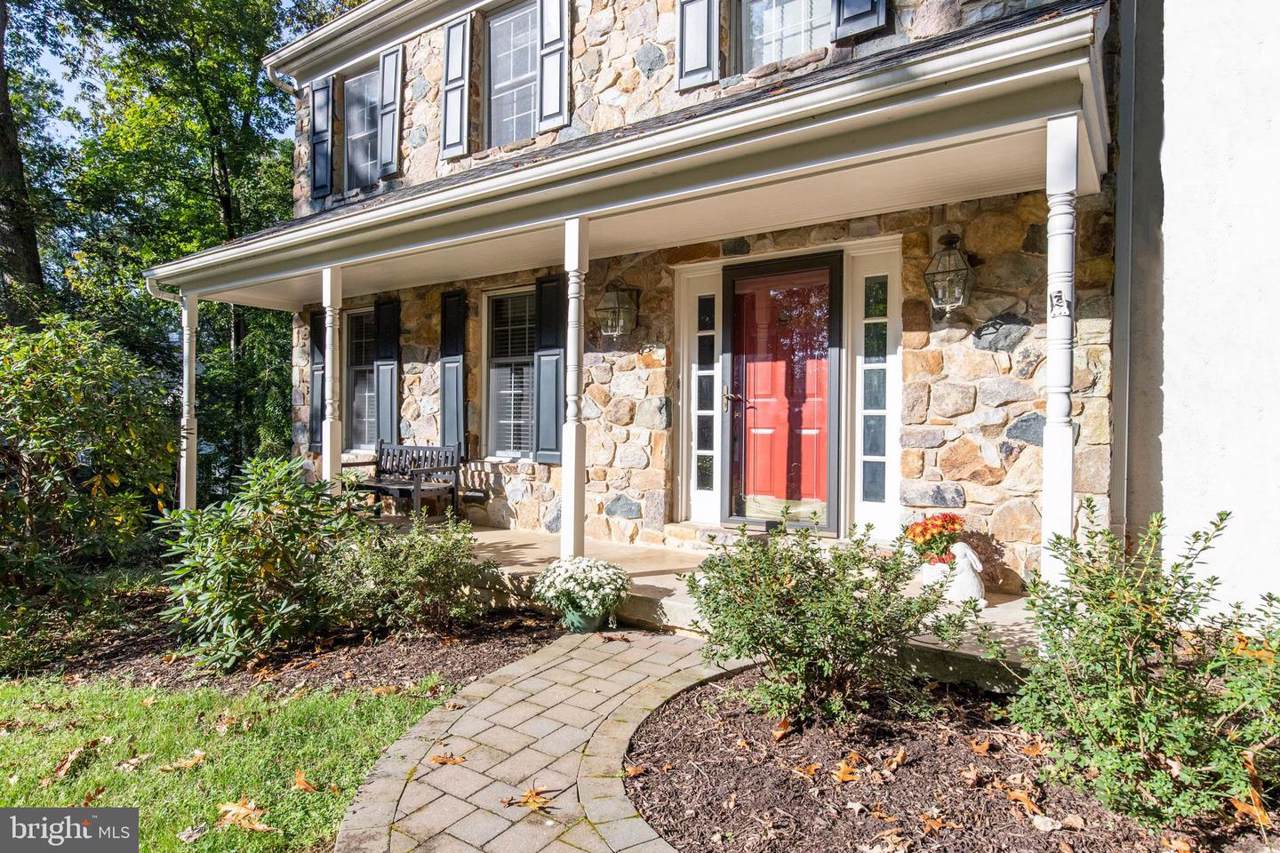 1709 Waterglen Lane - Photo 1