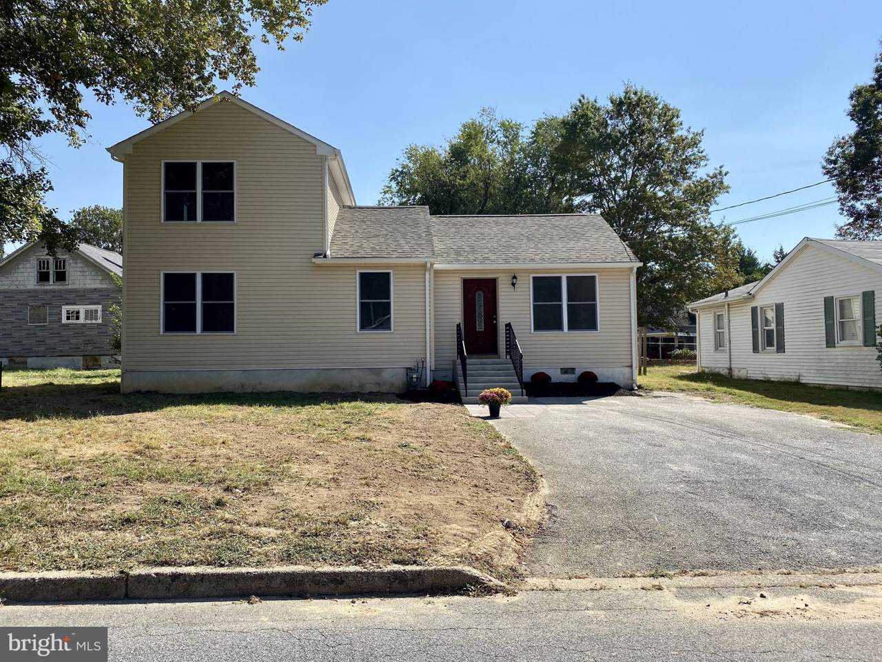 902 West Avenue - Photo 1