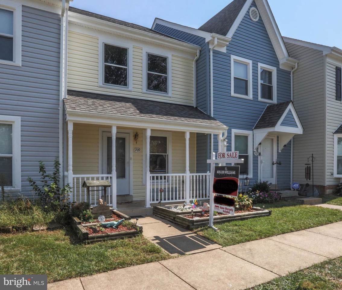 709 Madison Court - Photo 1