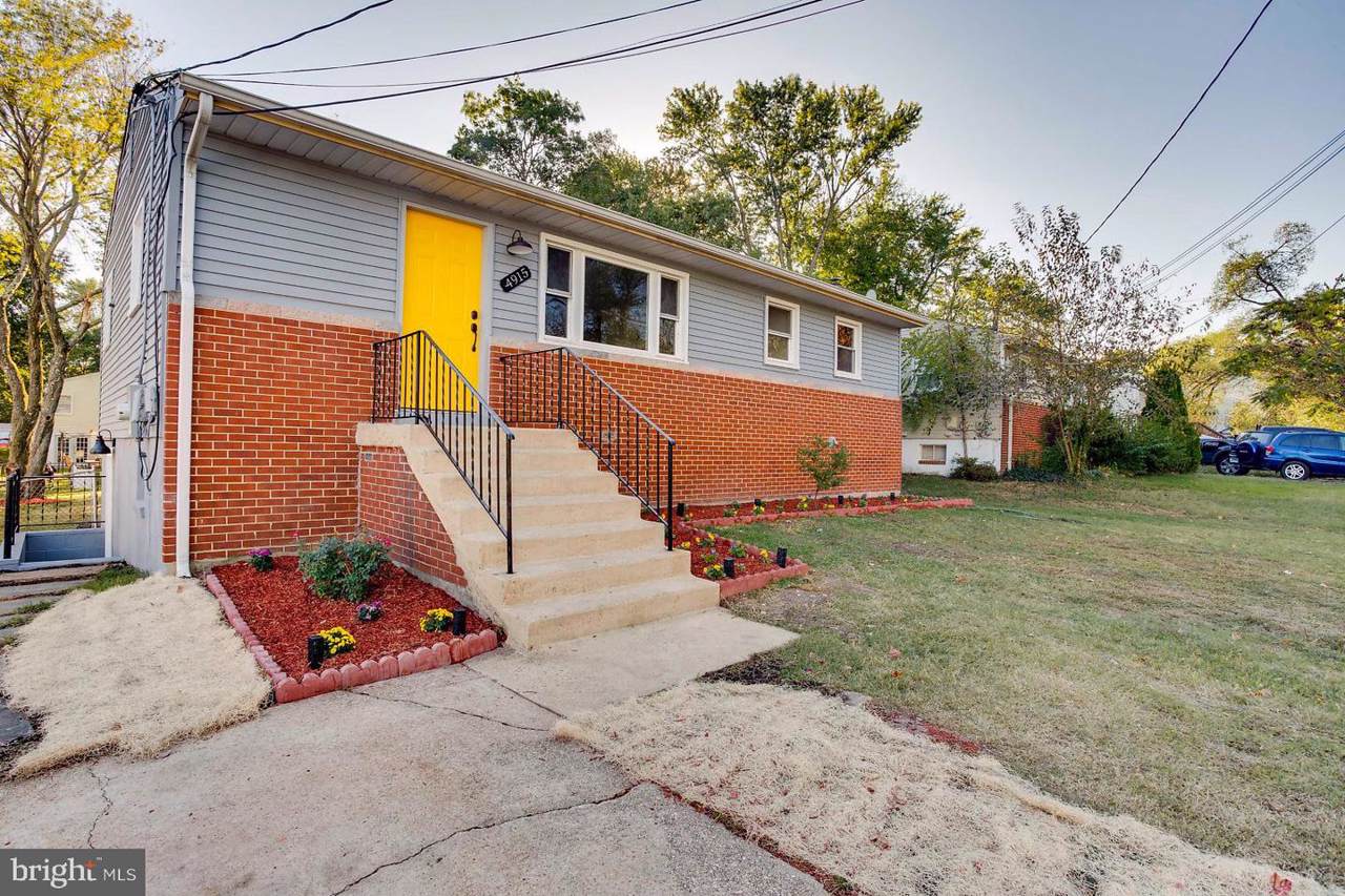 4915 Naples Avenue - Photo 1