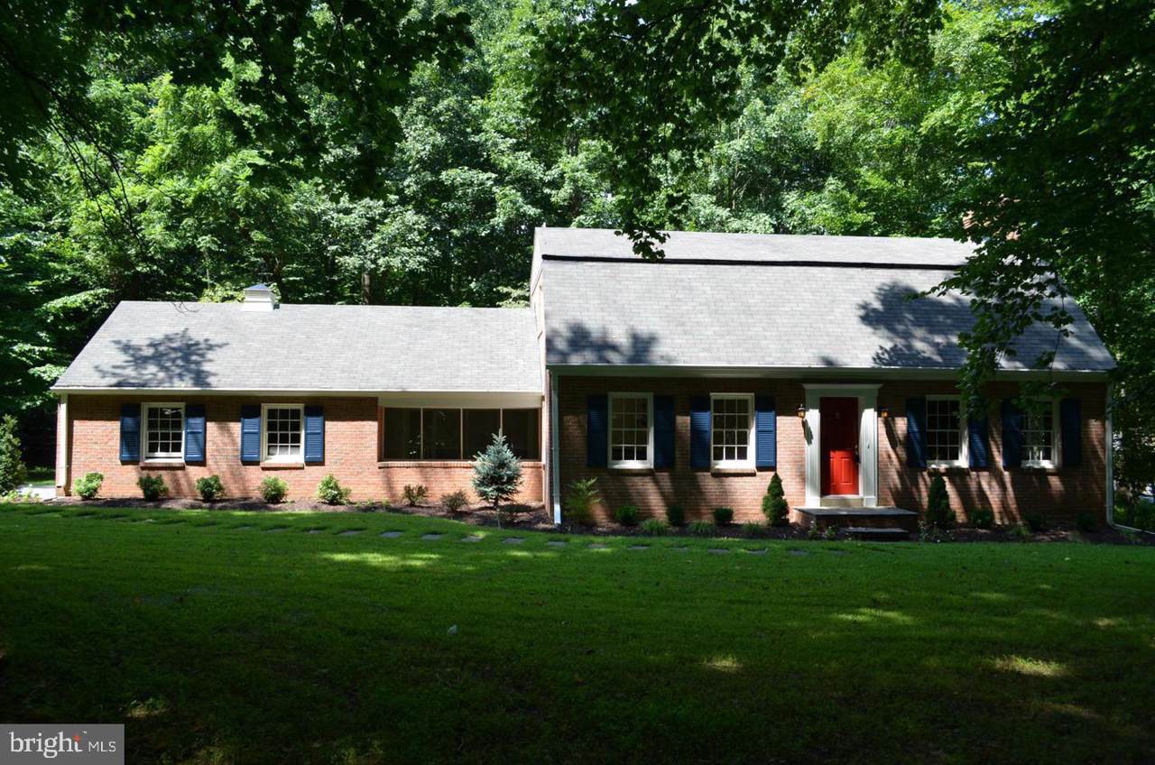 8512 Horseshoe Lane - Photo 1