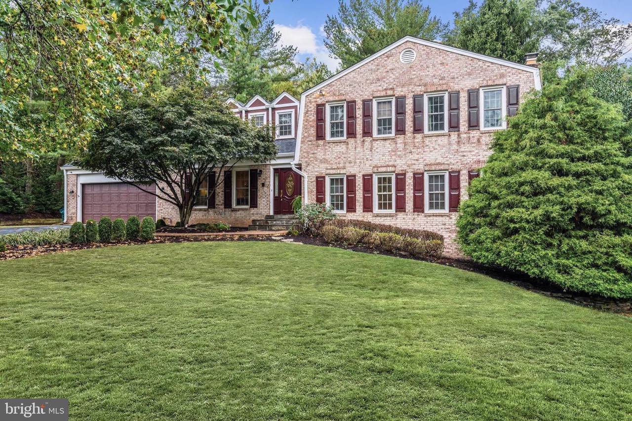 1440 Rosewood Hill Drive - Photo 1