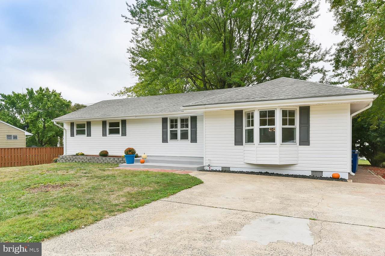5008 Wills Lane - Photo 1
