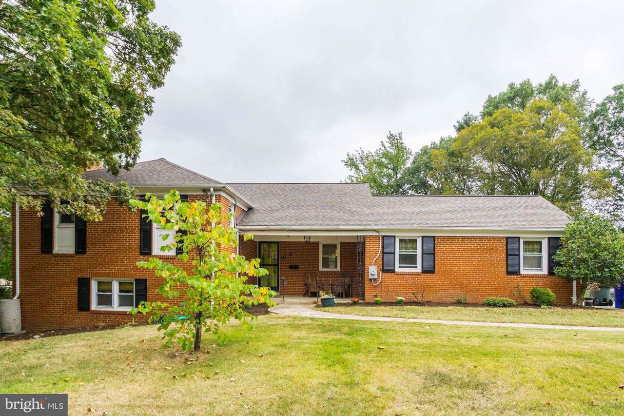 7325 Radcliffe Drive - Photo 1