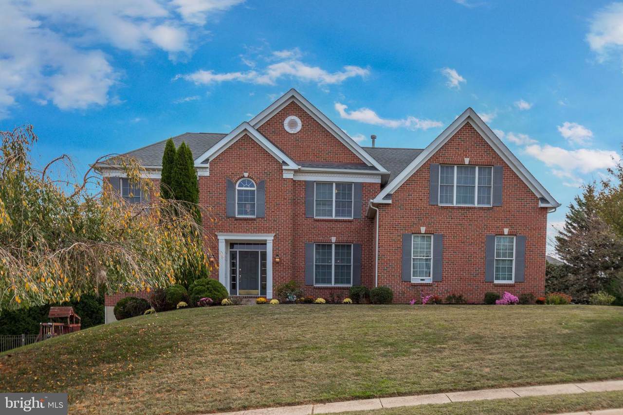 17 Amberfield Lane - Photo 1