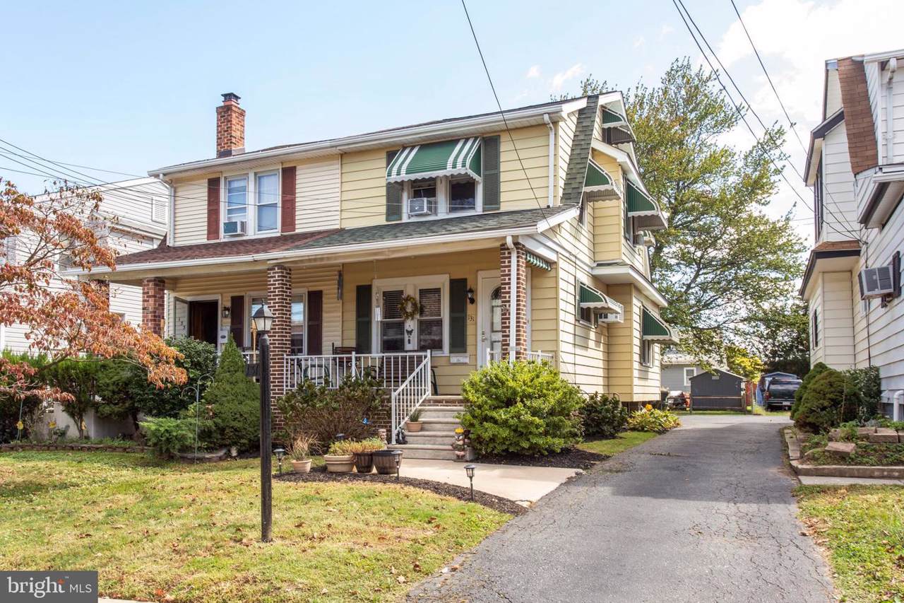 131 Llanwellyn Avenue - Photo 1