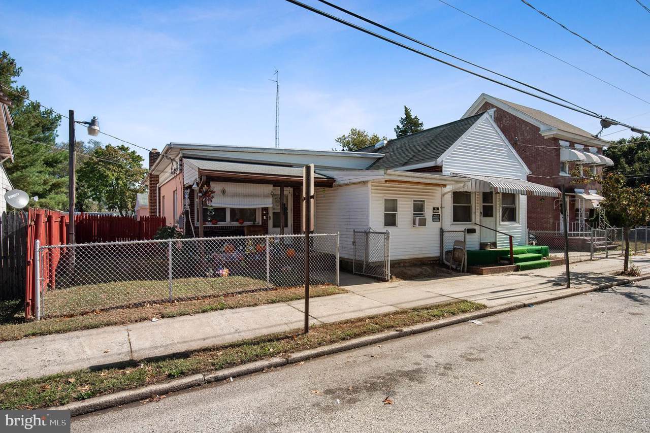 703-705 Buck Street - Photo 1