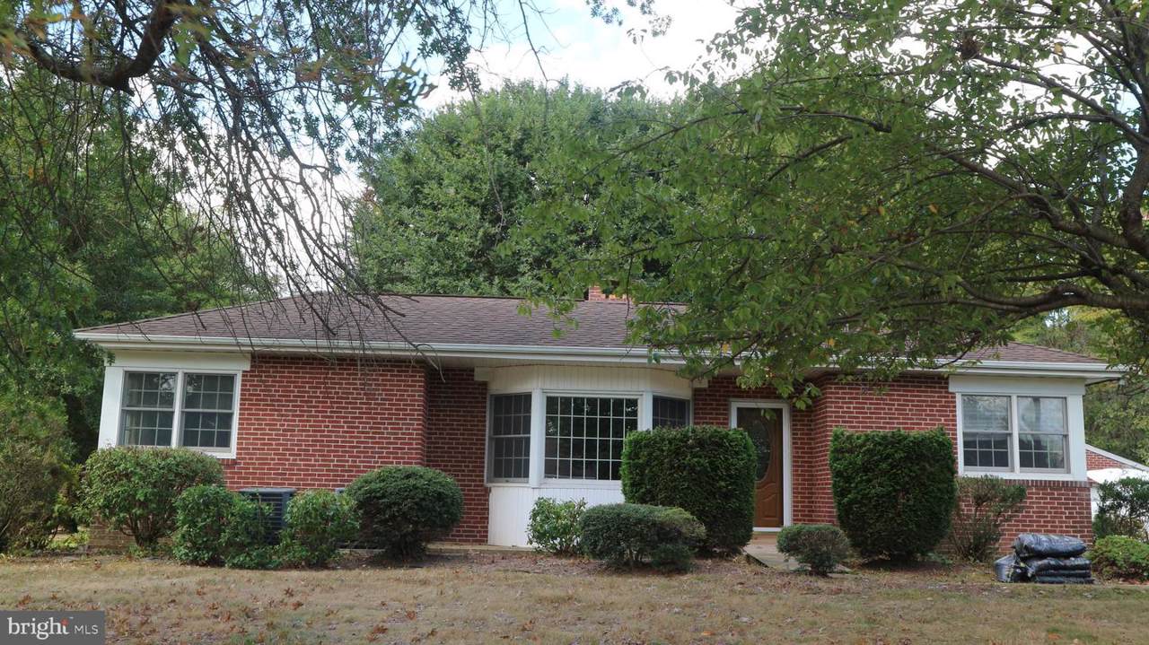 100 Rothwell Drive - Photo 1