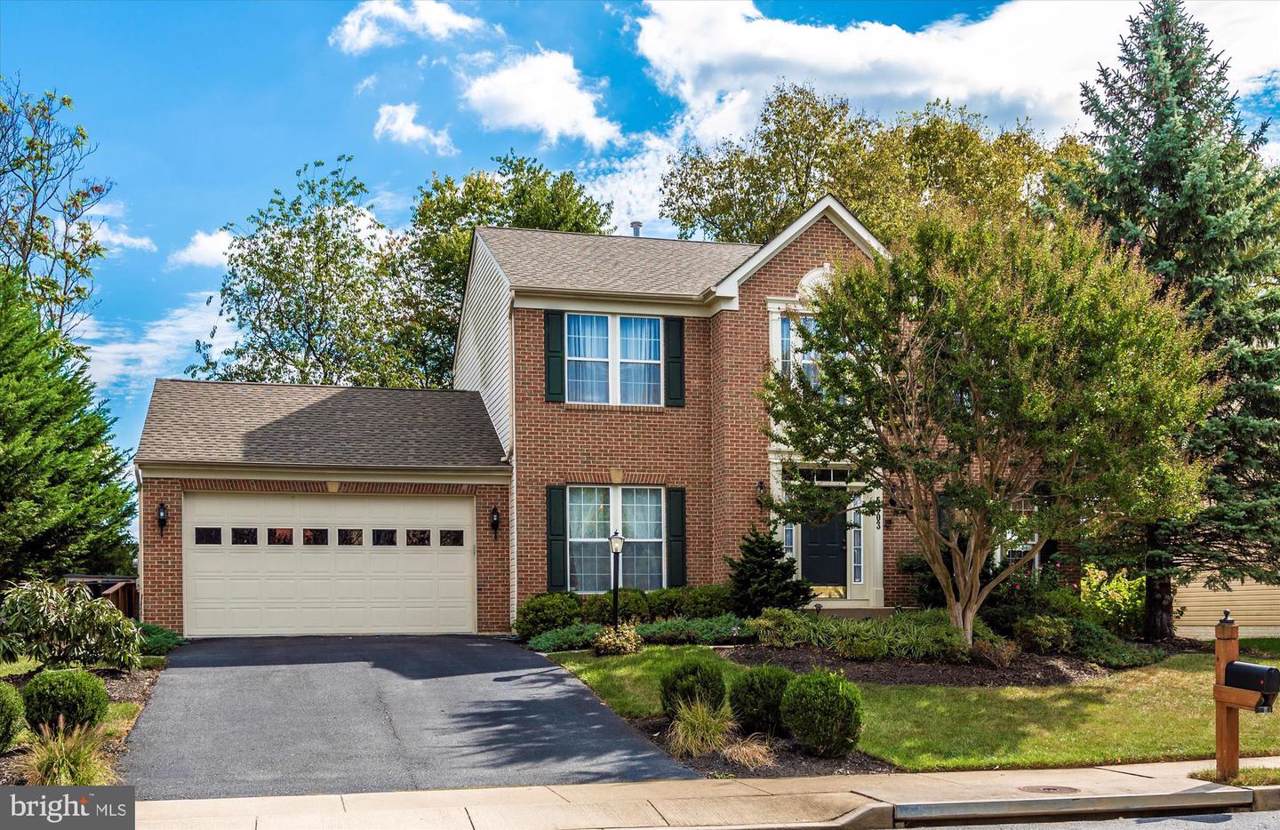 5303 Ivywood Drive - Photo 1