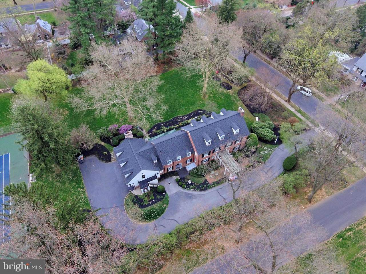 703 Trent Avenue - Photo 1