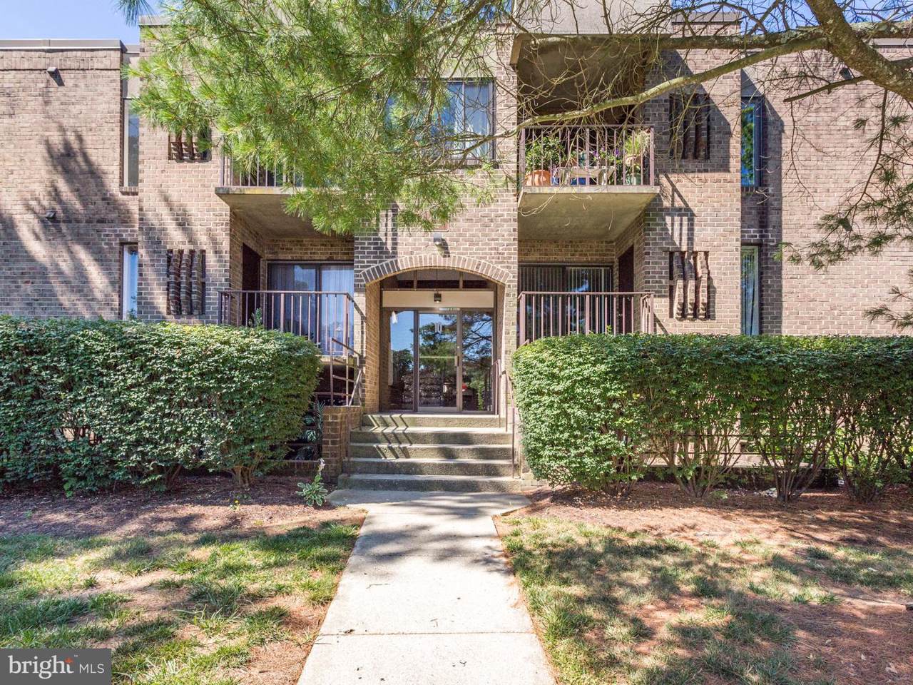 15 Silverwood Circle - Photo 1