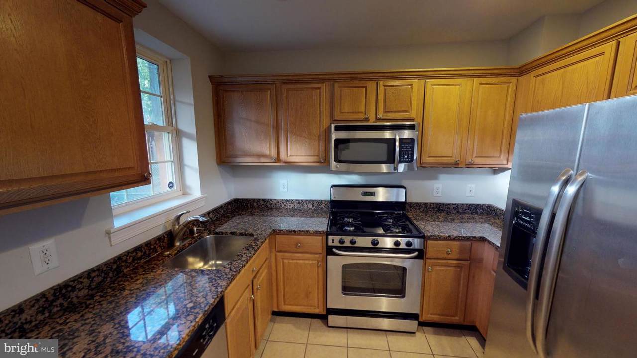 1112 Sterrett Street - Photo 1