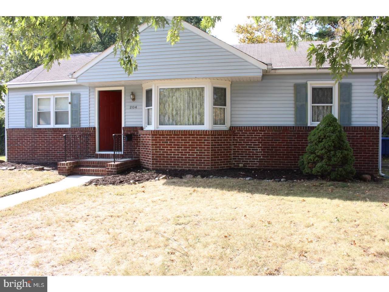 204 Greenwood Avenue - Photo 1