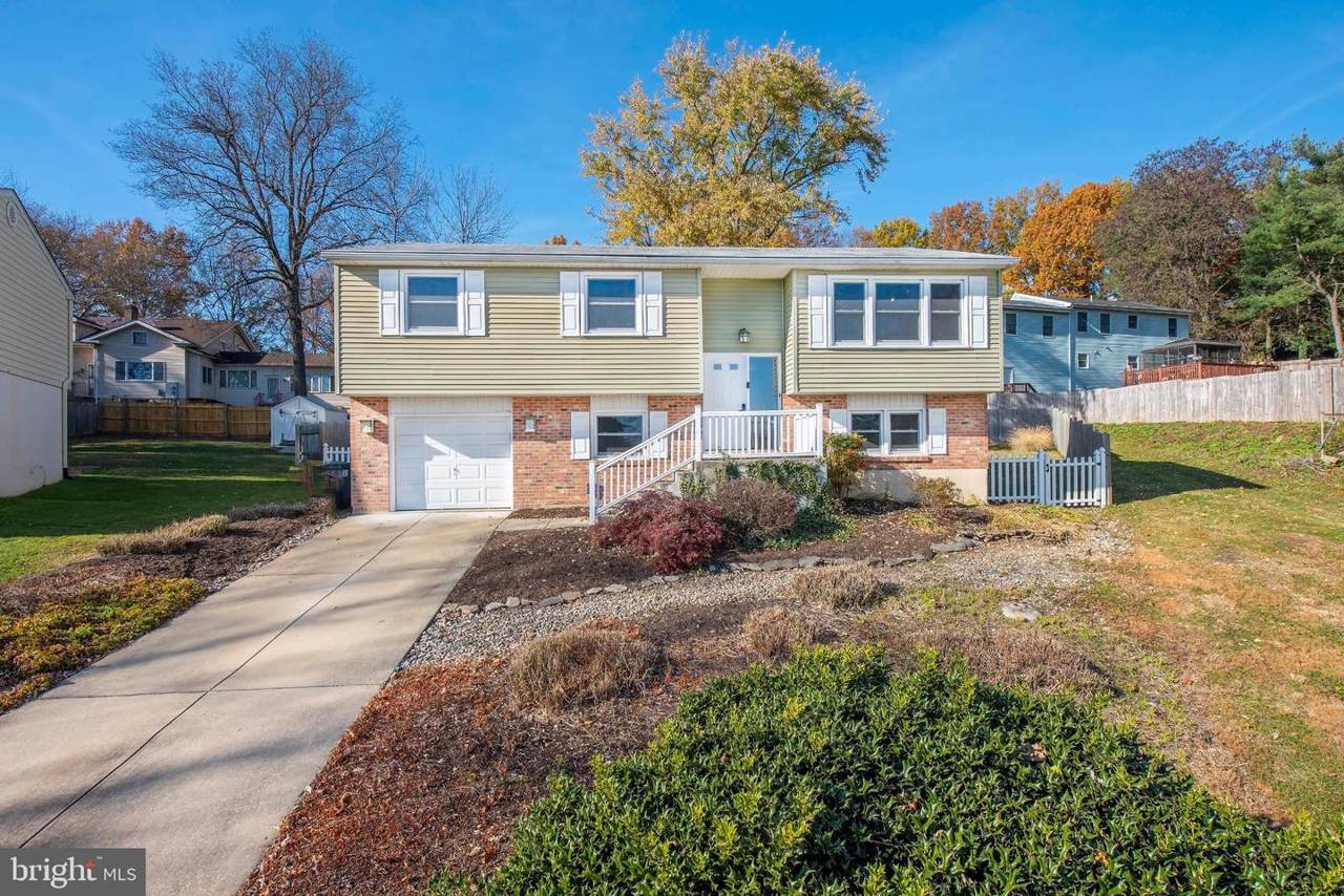 1709 Wembley Drive - Photo 1