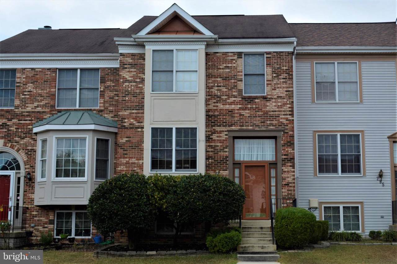 293 Saint Michaels Circle - Photo 1