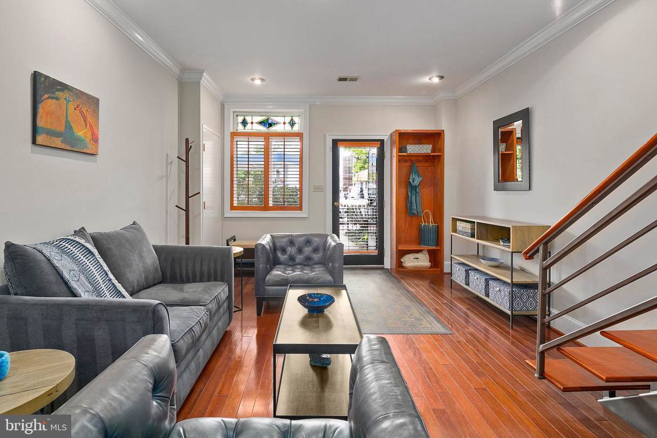 530 13TH Street - Photo 1