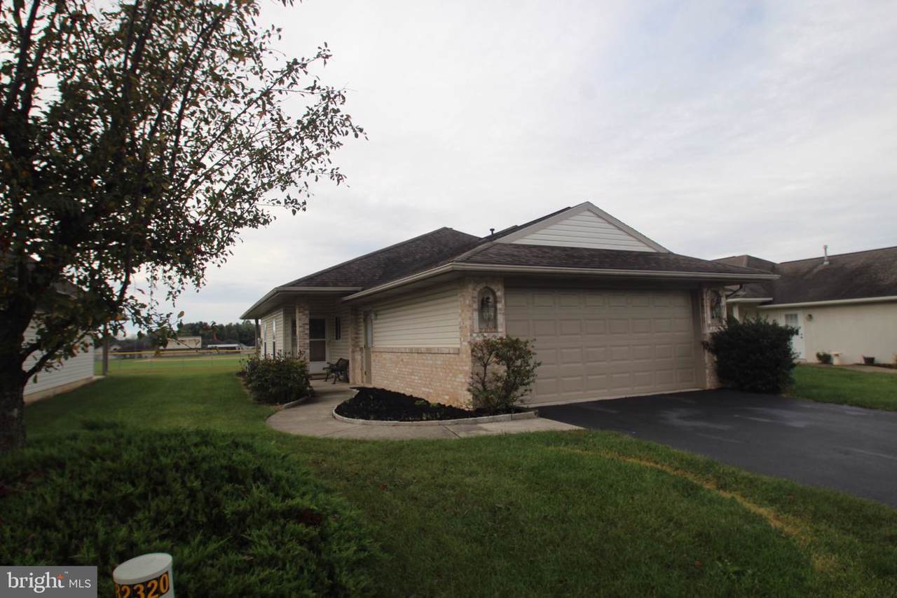 521 Bent Oak Drive - Photo 1