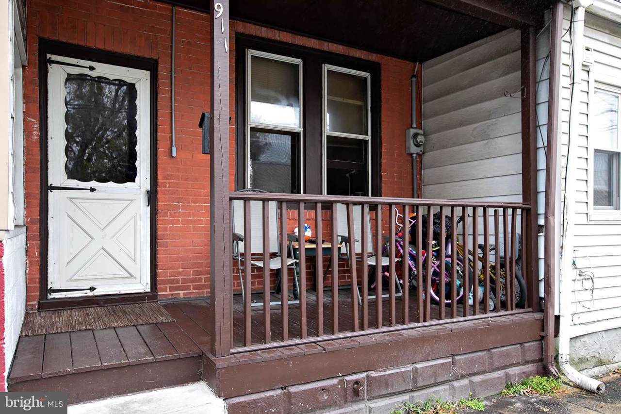 911 Koehler Street - Photo 1