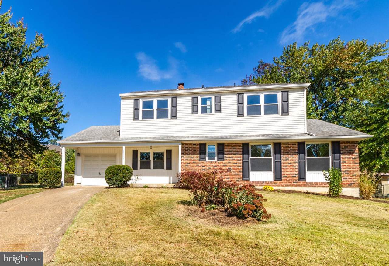 3307 Altamont Drive - Photo 1