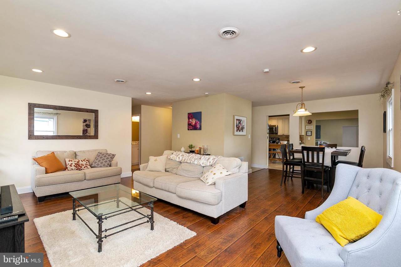 25 Pembrook Lane - Photo 1