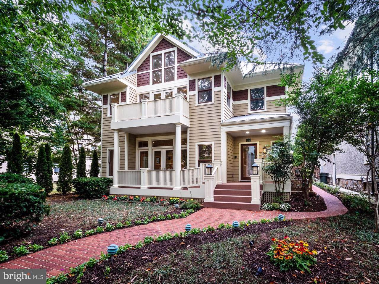 3617 Newark Street - Photo 1
