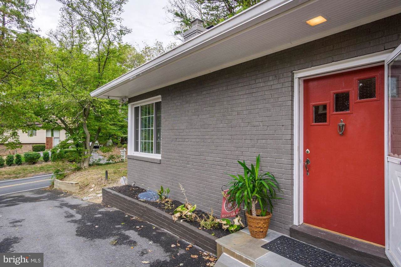 10204 Capitol View Avenue - Photo 1