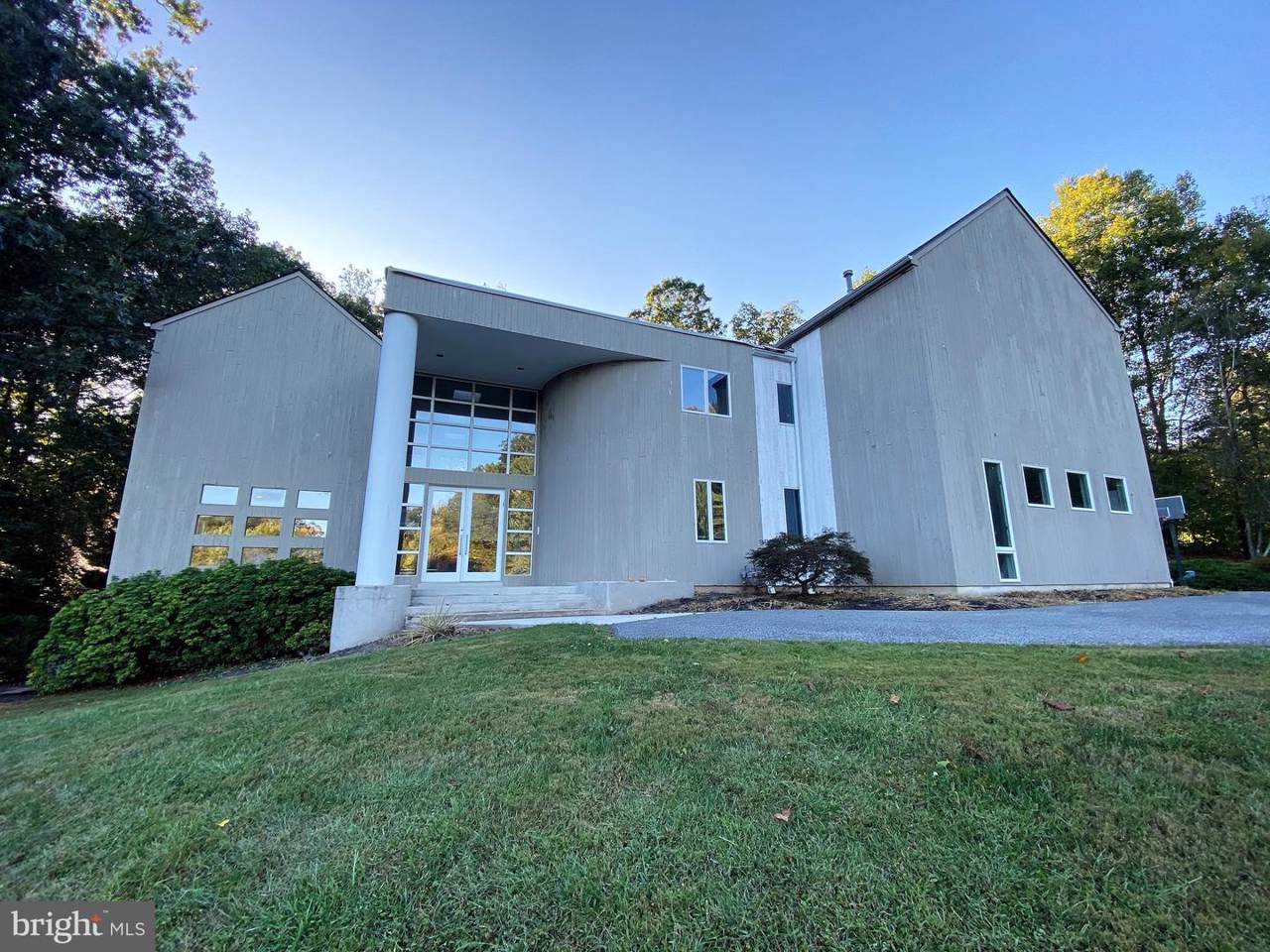 3227 Hunting Tweed Drive - Photo 1