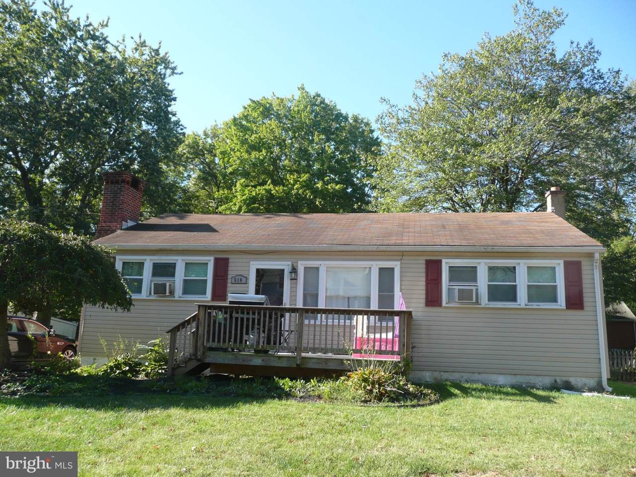 510 Pennsylvania Avenue - Photo 1