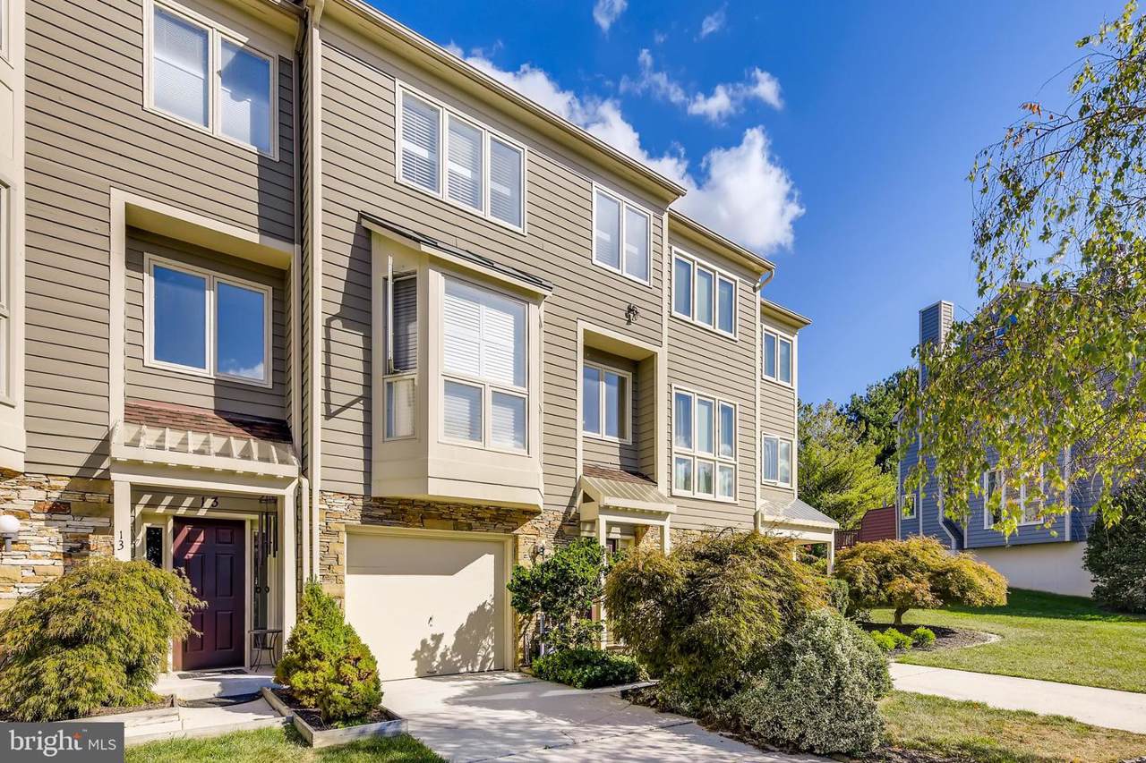 15 Stablemere Court - Photo 1