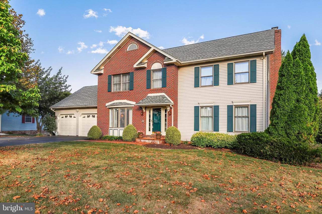 278 Maplewood Place - Photo 1