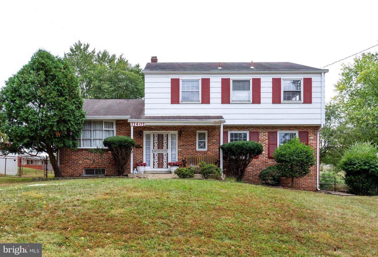 11402 Charlton Drive - Photo 1