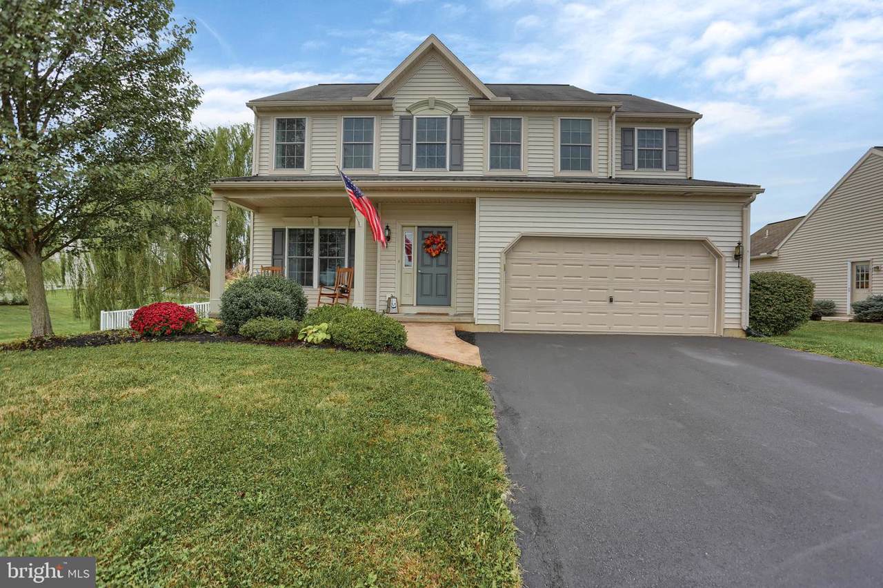 519 Sweetwater Drive - Photo 1