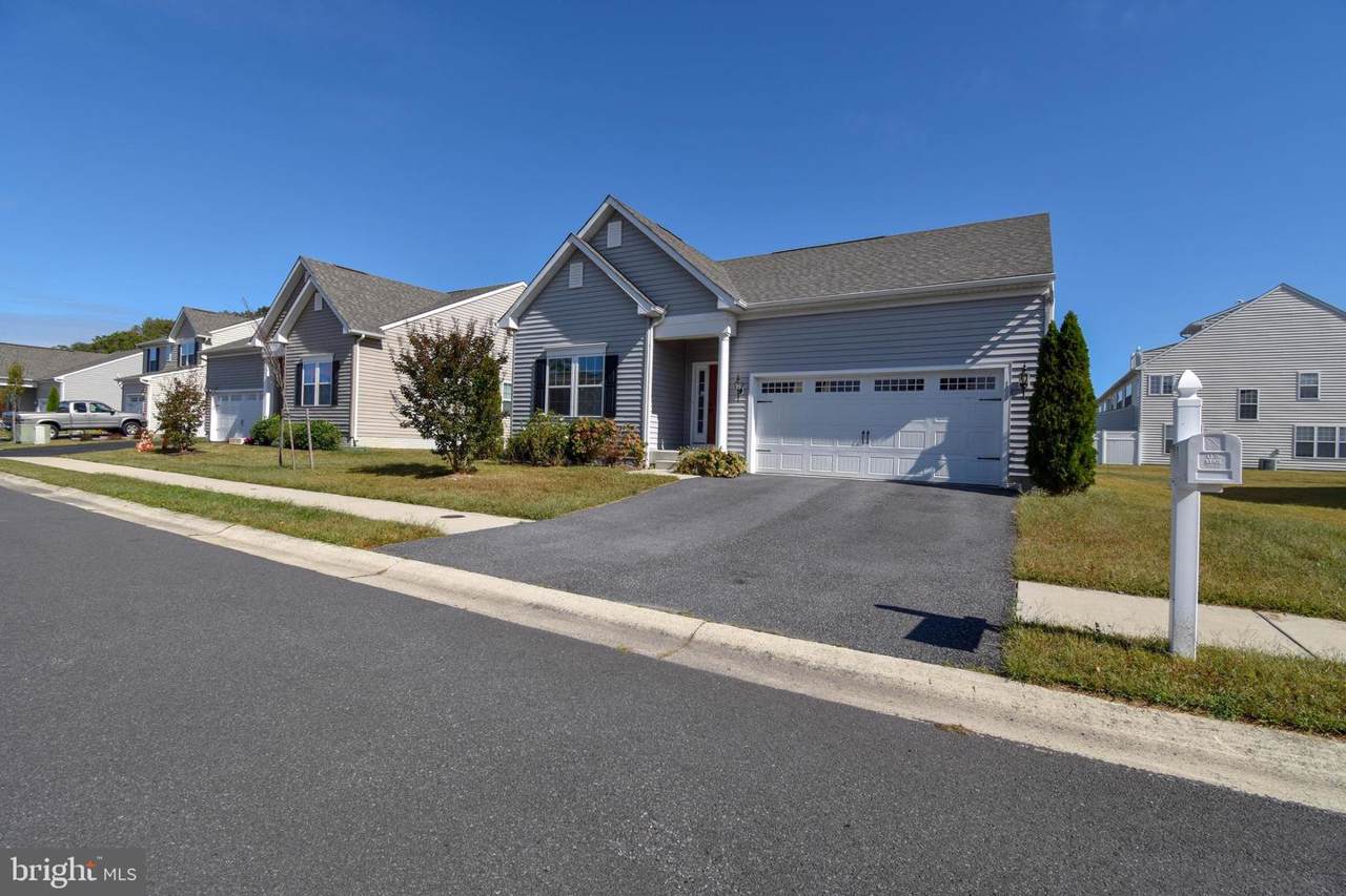 108 Alnwick Lane - Photo 1